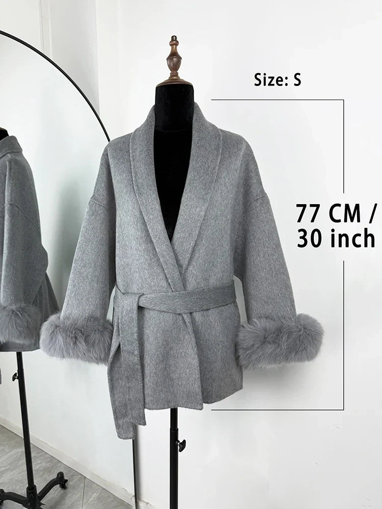 Léviane™ | Élégant manteau en laine avec col en fourrure